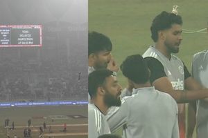 IND vs SA T20I में कोहरे की वजह से देरी, एक घंटे लेट हुआ टॉस, जानिए ताजा अपडेट SportsTak Hindi