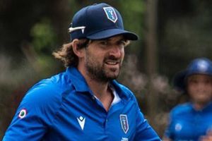 जिस दिग्गज ने इटली को टी20 वर्ल्ड कप 2026 में पहुंचाया, उसी की हो गई छुट्टी, भारत के खिलाफ खेला था आखिरी टेस्ट SportsTak Hindi