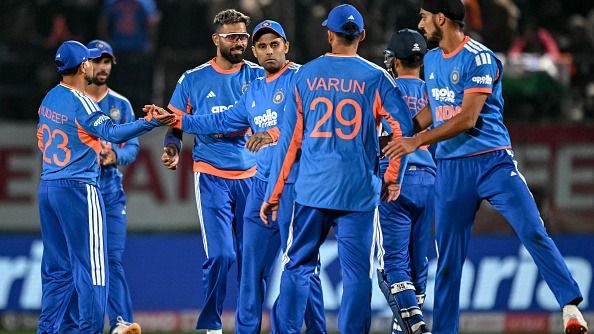 IND vs SA: क्या अब सर्दी में उत्तर भारत में नहीं खेला जाएगा क्रिकेट? राजीव शुक्ला का कोहरे की वजह से लखनऊ T20I रद्द होने पर बड़ा बयान