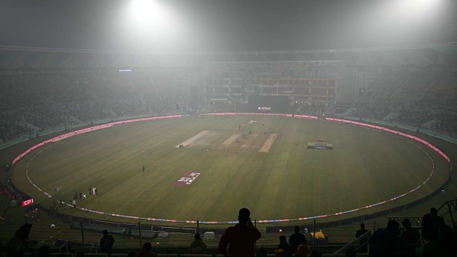 IND vs SA: क्या कोहरे की वजह से 5वां T20I मैच भी हो जाएगा रद्द? जानें अहमदाबाद के मौसम का हाल IND vs SA: क्या कोहरे की वजह से 5वां T20I मैच भी हो जाएगा रद्द? जानें अहमदाबाद के मौसम का हाल