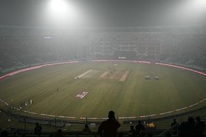 IND vs SA: क्या कोहरे की वजह से 5वां T20I मैच भी हो जाएगा रद्द? जानें अहमदाबाद के मौसम का हाल SportsTak Hindi