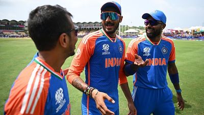 भारतीय स्टार को डेंगू और चिकनगुनिया, लंबे समय के लिए क्रिकेट से हुआ दूर, भारत-साउथ अफ्रीका टी20 सीरीज के बीच आई बुरी खबर SportsTak Hindi