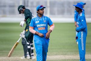 U-19 Asia Cup : IND vs PAK के बीच होगा एशिया कप ट्रॉफी की जंग, जानें कब और कहां होगा ये महामुकबला ? SportsTak Hindi