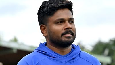 संजू सैमसन को T20 वर्ल्ड कप टीम में चुने जाने के बाद मिली एक और खुशखबरी, अब इस टीम में भी मिली जगह SportsTak Hindi