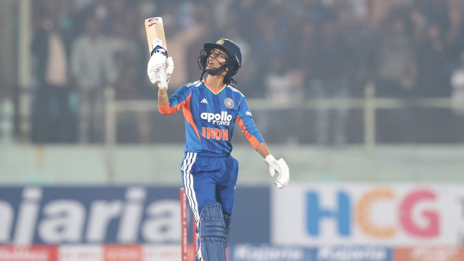 INDW vs SLW: जेमिमा रोड्रिग्स की धमाकेदार बैटिंग से भारत ने पहले टी20 में श्रीलंका को 8 विकेट से चटाई धूल INDW vs SLW: जेमिमा रोड्रिग्स की धमाकेदार बैटिंग से भारत ने पहले टी20 में श्रीलंका को 8 विकेट से चटाई धूल