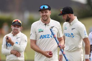 NZ vs WI: वेस्ट इंडीज ने 51 रन में गंवाए 10 विकेट, 323 रन से मिली शिकस्त, न्यूजीलैंड 2-0 से सीरीज विजेता SportsTak Hindi