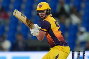 ILT20 2025: रशीद की फिरकी और जेम्स की बैटिंग से वॉरियर्ज ने नाइट राइडर्स को पीटा, रसेल आखिरी ओवर में नहीं बचा सके 12 रन SportsTak Hindi