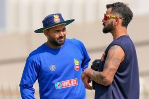 विराट कोहली- ऋषभ पंत ने विजय हजारे ट्रॉफी में दिल्ली के मुकाबले से ठीक पहले खूब बहाया पसीना, फोटो वायरल SportsTak Hindi