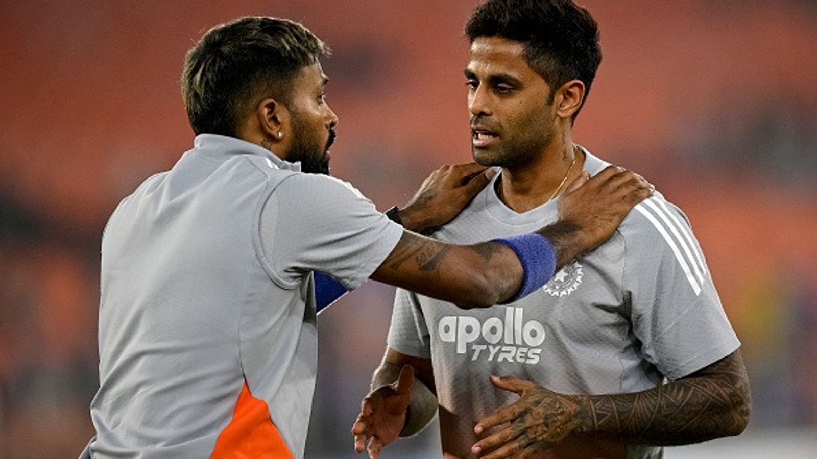 Vijay Hazare Trophy: सूर्यकुमार यादव, संजू सैमसन समेत कुछ इंटरनेशनल स्टार पहले राउंड से क्यों हैं बाहर? सामने आई वजह Vijay Hazare Trophy: सूर्यकुमार यादव, संजू सैमसन समेत कुछ इंटरनेशनल स्टार पहले राउंड से क्यों हैं बाहर? सामने आई वजह