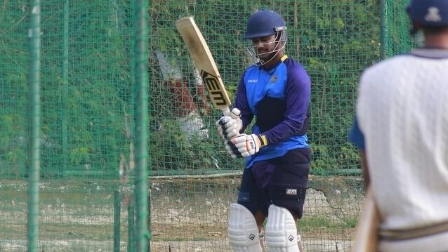 IPL 2026 ऑक्शन में लगी 14.2 करोड़ की लॉटरी, अब CSK का ख‍िलाड़ी चुकाएगा पिता का लाखों का कर्ज