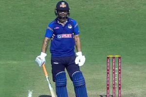 Vijay Hazare Trophy: रिंकू सिंह का धूम- धड़ाका, 60 गेंदों में ठोक डाले नॉटआउट 106 रन, उड़ाए 11 चौके और चार छक्के SportsTak Hindi