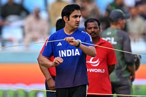 गौतम गंभीर को टेस्ट कोचिंग से हटाया जाएगा? BCCI ने दी प्रतिक्रिया, बताई पूरी कहानी SportsTak Hindi