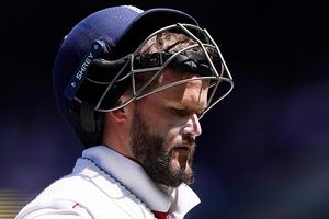 बेन डकेट को ऑस्ट्रेलियाई फैन ने ऑफर की बीयर, इंग्लैंड के क्रिकेटर का रिएक्शन वायरल, VIDEO SportsTak Hindi