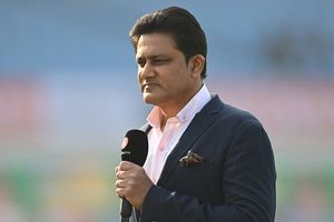 IPL लेजेंड पर अनिल कुंबले ने उठाए सवाल, कहा- अब वो पहले जैसे नहीं रहे SportsTak Hindi