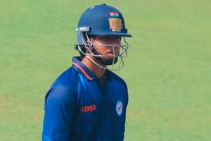 वैभव सूर्यवंशी ने विजय हजारे ट्रॉफी में की 310 के स्ट्राइक रेट से बैटिंग, जानें इस टीम के खिलाफ कितने रन ठोके SportsTak Hindi