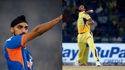 किस गेंदबाज ने साल 2025 में फेंकी सबसे ज्यादा वाइड गेंदें? टी20 में अर्शदीप ने लुटिया डुबोई तो IPL में ये, जानें सभी नाम SportsTak Hindi