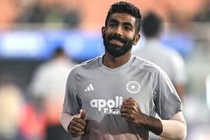 जसप्रीत बुमराह की जगह पर मंडराया खतरा, साल 2025 के आखिरी दिन तेज गेंदबाज को लेकर आई बड़ी अपडेट SportsTak Hindi