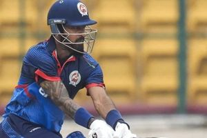 देवदत्त पडिक्कल के बाद RCB के एक और स्टार ने VHT में काटा बवाल, 18 चौके और एक छक्के के दम पर ठोका तूफानी शतक SportsTak Hindi