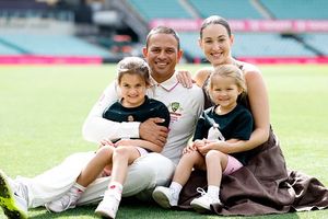 Usman Khawaja Retirement : उस्मान ख्वाजा ने किया संन्यास का ऐलान, जानिए कब खेलेंगे आखिरी टेस्ट ? SportsTak Hindi