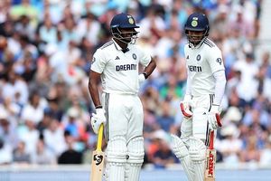 शुभमन गिल के साथी की पसली मे हुई इंजरी, जानिए कितने समय तक रहेगा बाहर ? SportsTak Hindi