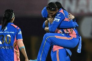 WPL के हर एक सीजन सभी टीमों का कैसा रहा प्रदर्शन? जानें पूरा रिपोर्ट कार्ड SportsTak Hindi