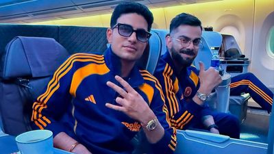 विराट कोहली के बाद अब शुभमन गिल बंद दरवाजों के पीछे खेलेंगे विजय हजारे ट्रॉफी का मैच, सुरक्षा के चलते लिया गया फैसला SportsTak Hindi