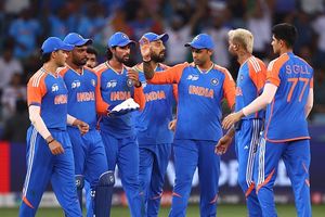 सूर्यकुमार यादव या फिर अभिषेक शर्मा नहीं, एबी डिविलियर्स ने बताया उस भारतीय खिलाड़ी का नाम जिससे डरती हैं विरोधी टीमें SportsTak Hindi