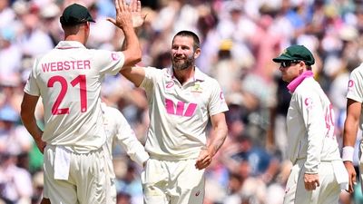 माइकल नेसर ने जो रूट को कैसे फंसाया अपने जाल में, 5वें टेस्ट में पकड़ा हैरतअंगेज कैच, VIDEO SportsTak Hindi