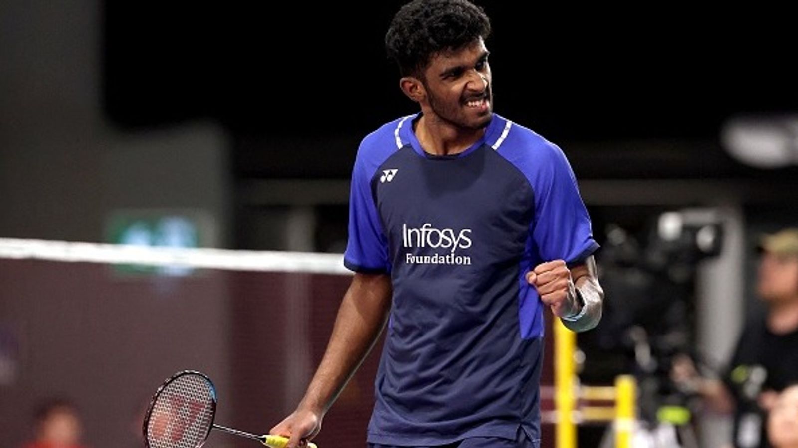 Malaysia Open: आयुष शेट्टी का बड़ा उलटफेर, पेरिस ओलिंपिक मेडलिस्ट को 39 मिनट में सीधे गेमों में धूल चटाई, पीवी सिंधु का भी सफर आगे बढ़ा Malaysia Open: आयुष शेट्टी का बड़ा उलटफेर, पेरिस ओलिंपिक मेडलिस्ट को 39 मिनट में सीधे गेमों में धूल चटाई, पीवी सिंधु का भी सफर आगे बढ़ा