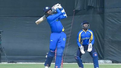 वो लड़का जिसे संगकारा ने वीडियो देखकर टीम में चुना, मिलिए राजस्थान रॉयल्स के अमन राव से SportsTak Hindi