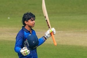 कोई 14 साल का तो किसी ने 16 साल की उम्र में लूटी महफिल, विजय हजारे में चर्चा में रहे ये युवा बैटर्स SportsTak Hindi