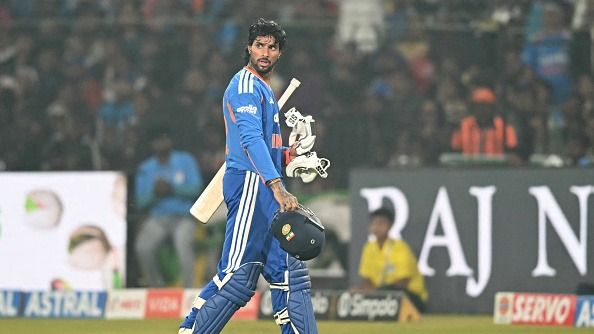 तिलक वर्मा की सर्जरी हुई सफल, T20 World Cup 2026 से बाहर होने का मंडराया संकट, जानें पूरा मामला 