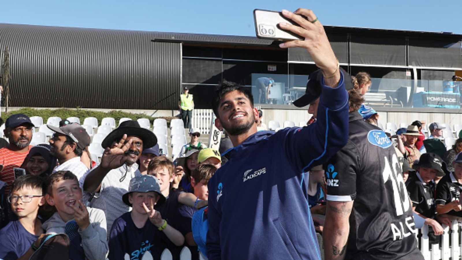 IND vs NZ: टीम इंडिया के लिए खतरा बनेंगे न्यूजीलैंड के 5 नए चेहरे, 3 ने कभी नहीं खेला ODI, एक 'भारतीय' भी शामिल IND vs NZ: टीम इंडिया के लिए खतरा बनेंगे न्यूजीलैंड के 5 नए चेहरे, 3 ने कभी नहीं खेला ODI, एक 'भारतीय' भी शामिल