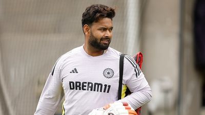 IND vs NZ: ऋषभ पंत को 7 पारियों में 558 रन बनाने वाले ने किया रिप्लेस, खेल चुका है 9 टेस्ट-4T20I SportsTak Hindi