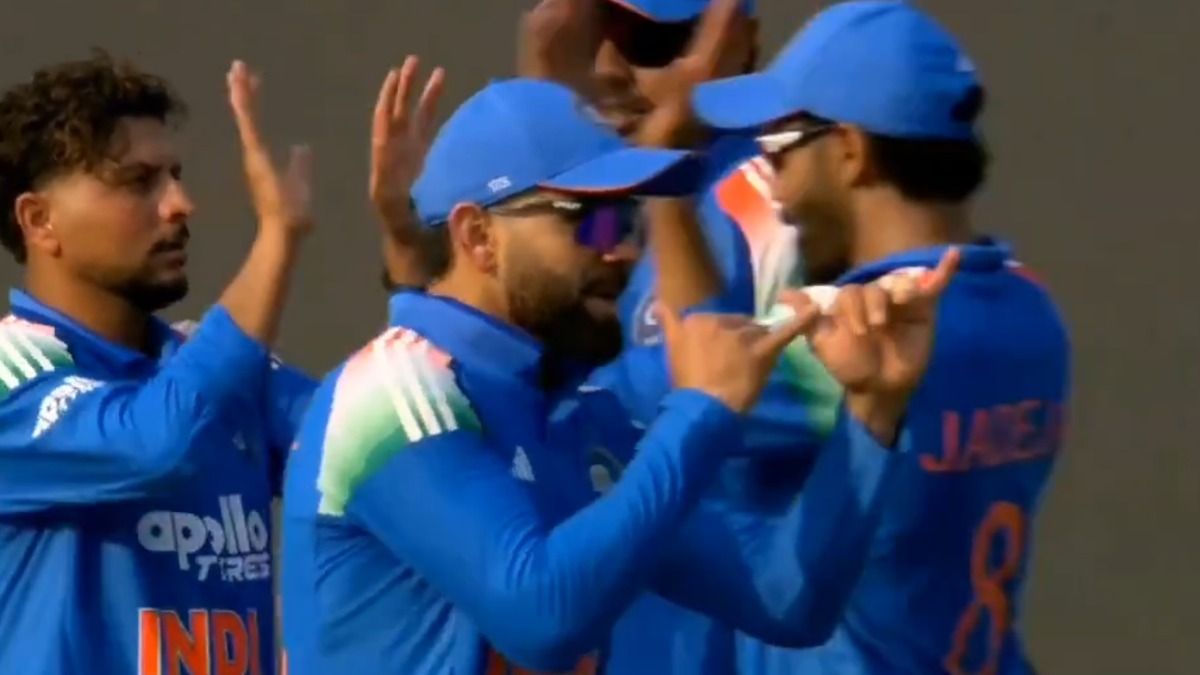 virat kohli doing nagin dance virat kohli doing nagin dance