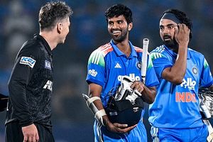 वाशिंगटन सुंदर दर्द में भी लगाते रहे दौड़, केएल राहुल को भनक तक नहीं लगी, टीम इंडिया की जीत के बाद बल्लेबाज का खुलासा SportsTak Hindi