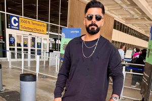 पाकिस्तान मूल के अमेरिकी गेंदबाज को टी20 वर्ल्ड कप 2026 के लिए नहीं मिला भारत का VISA, क्रिकेटर ने सोशल मीडिया पर किया दावा SportsTak Hindi