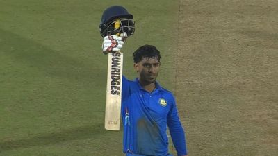 16 पारी में 1000 रन ठोक बनाया वर्ल्ड रिकॉर्ड, अमन के जैसा वनडे में अब कोई भारतीय बैटर नहीं Aman Mokhade