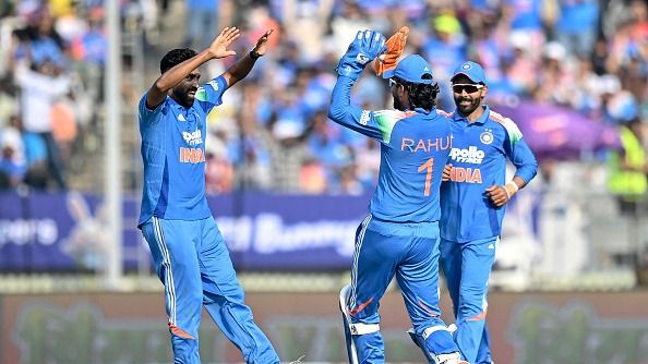 T20 वर्ल्ड कप 2026 से बाहर रहने पर सिराज का दर्द आया बाहर, दिया ये बयान 