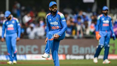 विराट कोहली-रोहित शर्मा अब 5 महीने तक टीम इंडिया से रहेंगे दूर, जानिए कब खेलेंगे अगली सीरीज SportsTak Hindi