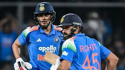 रोहित शर्मा की खराब फॉर्म पर कप्तान शुभमन गिल की चुप्पी टूटी, पूर्व भारतीय कप्तान के बड़ी पारी न खेल पाने पर जानें क्या कहा SportsTak Hindi