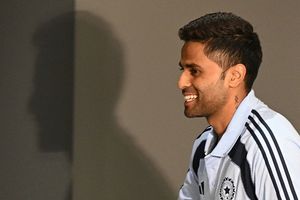 सूर्यकुमार यादव ने अपनी खराब फॉर्म पर दिया जवाब, जानें क्यों किया टेनिस का जिक्र SportsTak Hindi