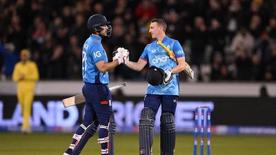 इंग्लैंड ने श्रीलंका के खिलाफ पहले वनडे के लिए किया प्लेइंग 11 का ऐलान, 776 दिन बाद इस बैटर की वापसी SportsTak Hindi