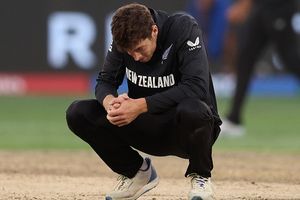 भारत के खिलाफ हार से मिचेल सैंटनर का घूमा माथा, अपनी टीम के खिलाड़ियों को याद दिलाया जीत का 'फॉर्मूला SportsTak Hindi