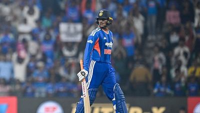 'मेरे पास कुछ ही शॉट्स हैं और मैं पॉवर हिटर नहीं', अभिषेक शर्मा ने तूफानी बैटिंग के बाद ये क्यों कहा ? SportsTak Hindi