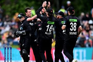 न्यूजीलैंड को लगा तगड़ा झटका, टी20 वर्ल्ड कप 2026 से पहले बाहर हुआ ये धाकड़ तेज गेंदबाज SportsTak Hindi