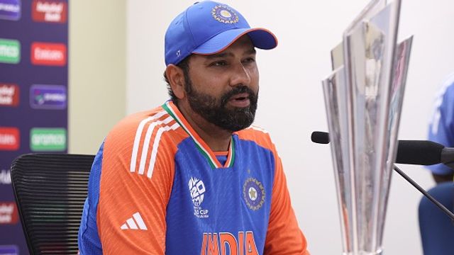 रोहित शर्मा ने टी20 वर्ल्ड कप 2026 से पहले असफलता के डर को लेकर क्यों की बात? रोहित शर्मा की कप्तानी में भारत ने 2024 में टी20 वर्ल्ड कप जीता था. (PC: Getty)