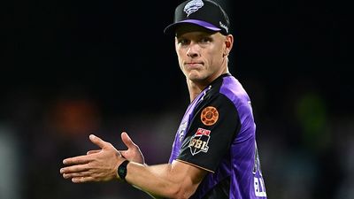 T20 World Cup 2026 से पहले ऑस्ट्रेलिया की बढ़ी चिंता, स्टार खिलाड़ी को लगी गंभीर चोट, BBL से भी हुआ बाहर SportsTak Hindi