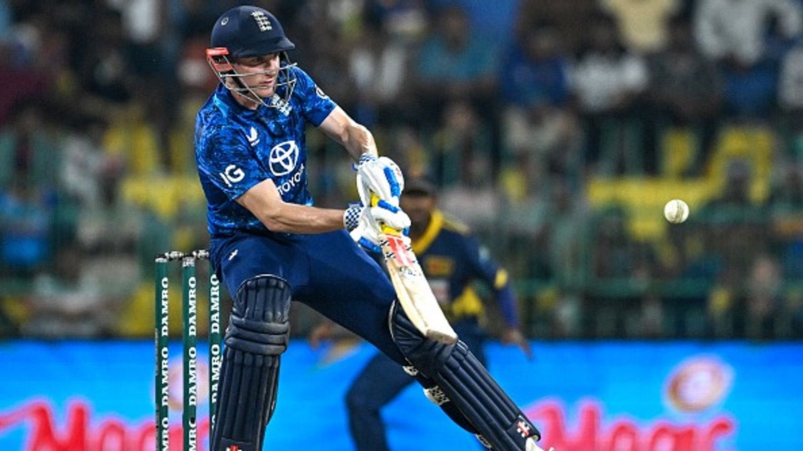 टी20 वर्ल्ड कप 2026 से पहले श्रीलंका की पिच पर बवाल, हैरी ब्रूक और जो रूट ने बताया अब तक का सबसे घटिया विकेट टी20 वर्ल्ड कप 2026 से पहले श्रीलंका की पिच पर बवाल, हैरी ब्रूक और जो रूट ने बताया अब तक का सबसे घटिया विकेट