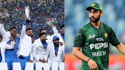 भारत के दुबई में खेलकर चैंपियंस ट्रॉफी जीतने पर पाकिस्तानी कप्तान का बड़ा बयान, अपनी टीम के लिए कही यह बात SportsTak Hindi